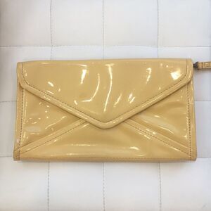 GAP mustard Yellow clutch